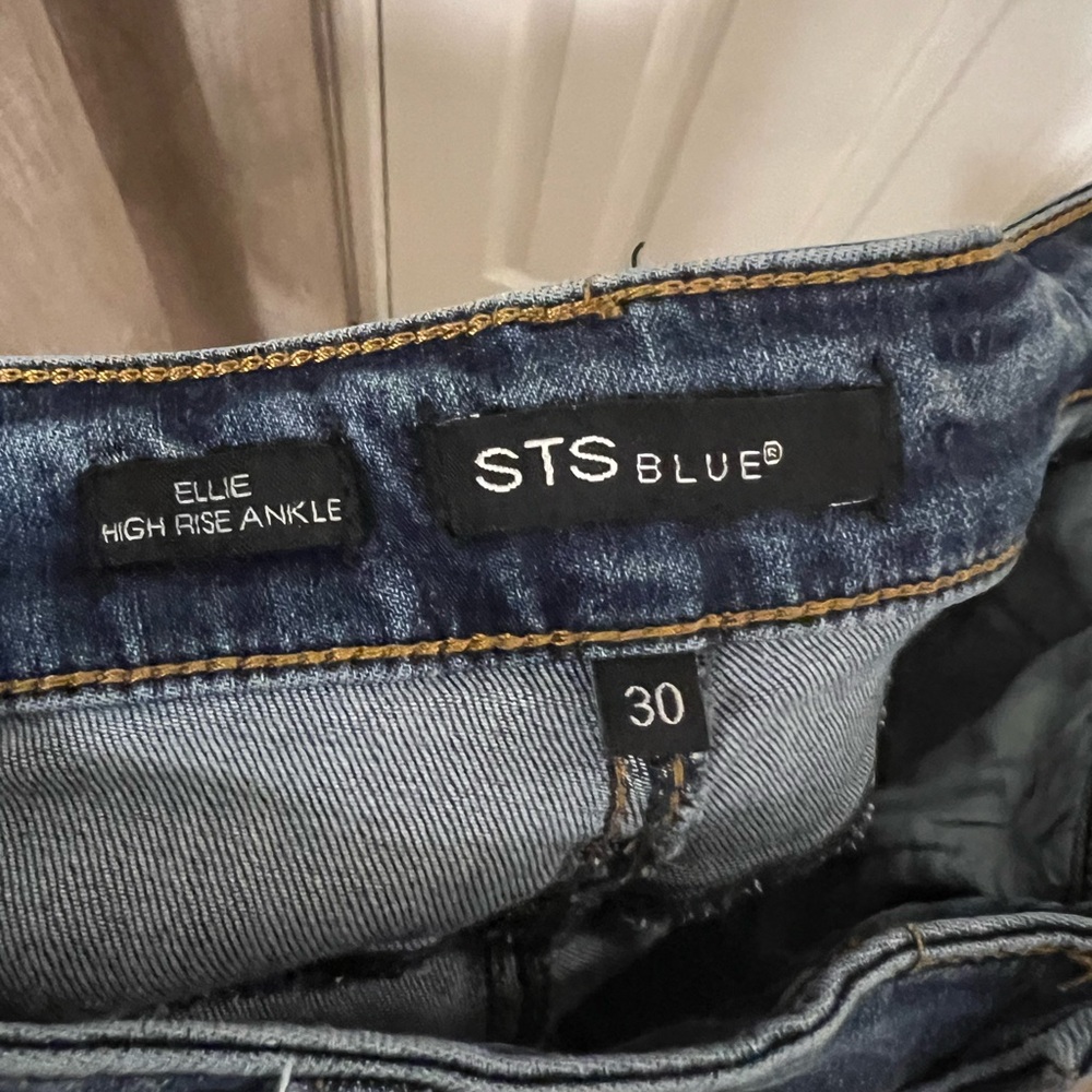 STS BLUE Ellie High Rise Ankle Jeans - Picture 3 of 8